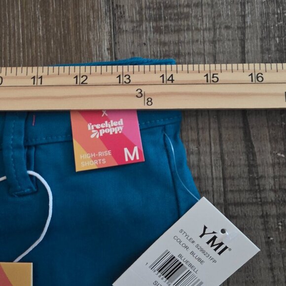 YMI Forever Color Woman's Shorts Blue Bell NWT Medium - Picture 6 of 7